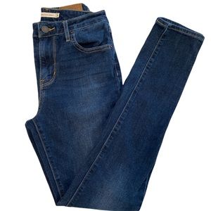 Levi’s Made and Crafted Premium 721 high Rise Skinny 26